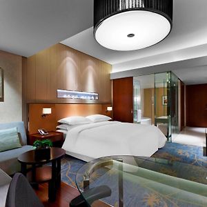 Premier King Bed Room Guest room 1 King City view